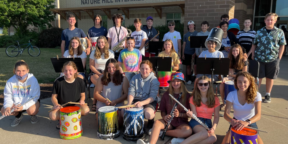 Nature Hill band group photo outside school